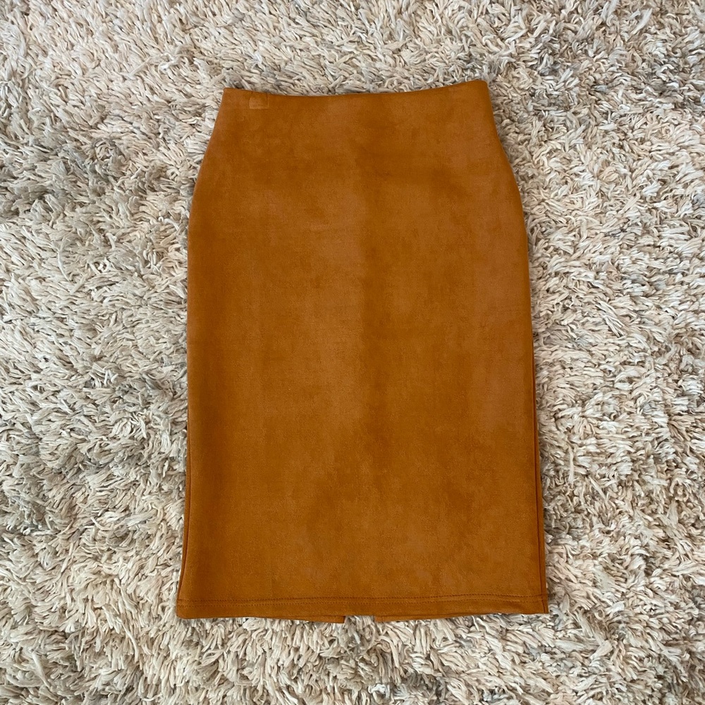 Powerhouse suede pencil skirt
